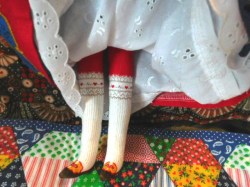 snow white cloth legs